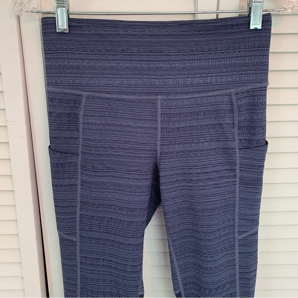 Athleta Jacquard Mesh Capri Leggings S Periwinkle High Rise 22” Crop Gym Yoga - Picture 2 of 16